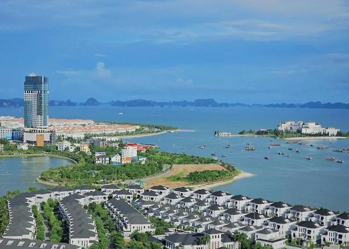 Bay View Panoramic Bay View Luxury 5* Hạ Long