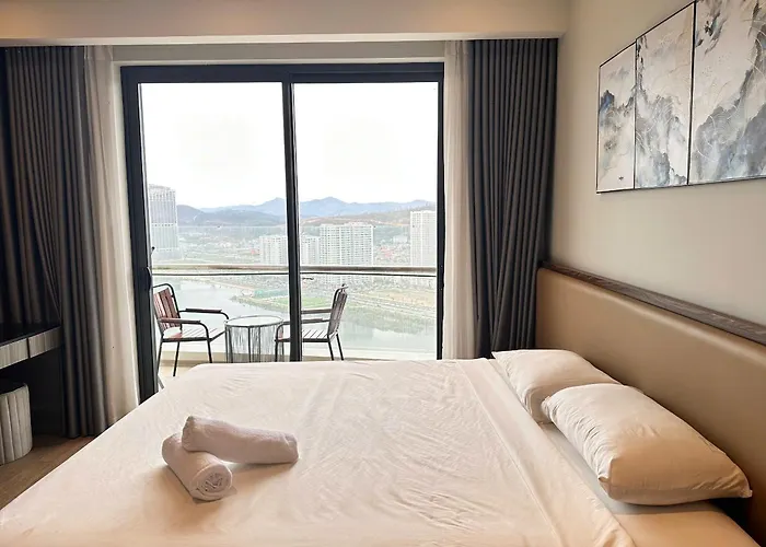 Bay View Panoramic Bay View Luxury Aparthotel
